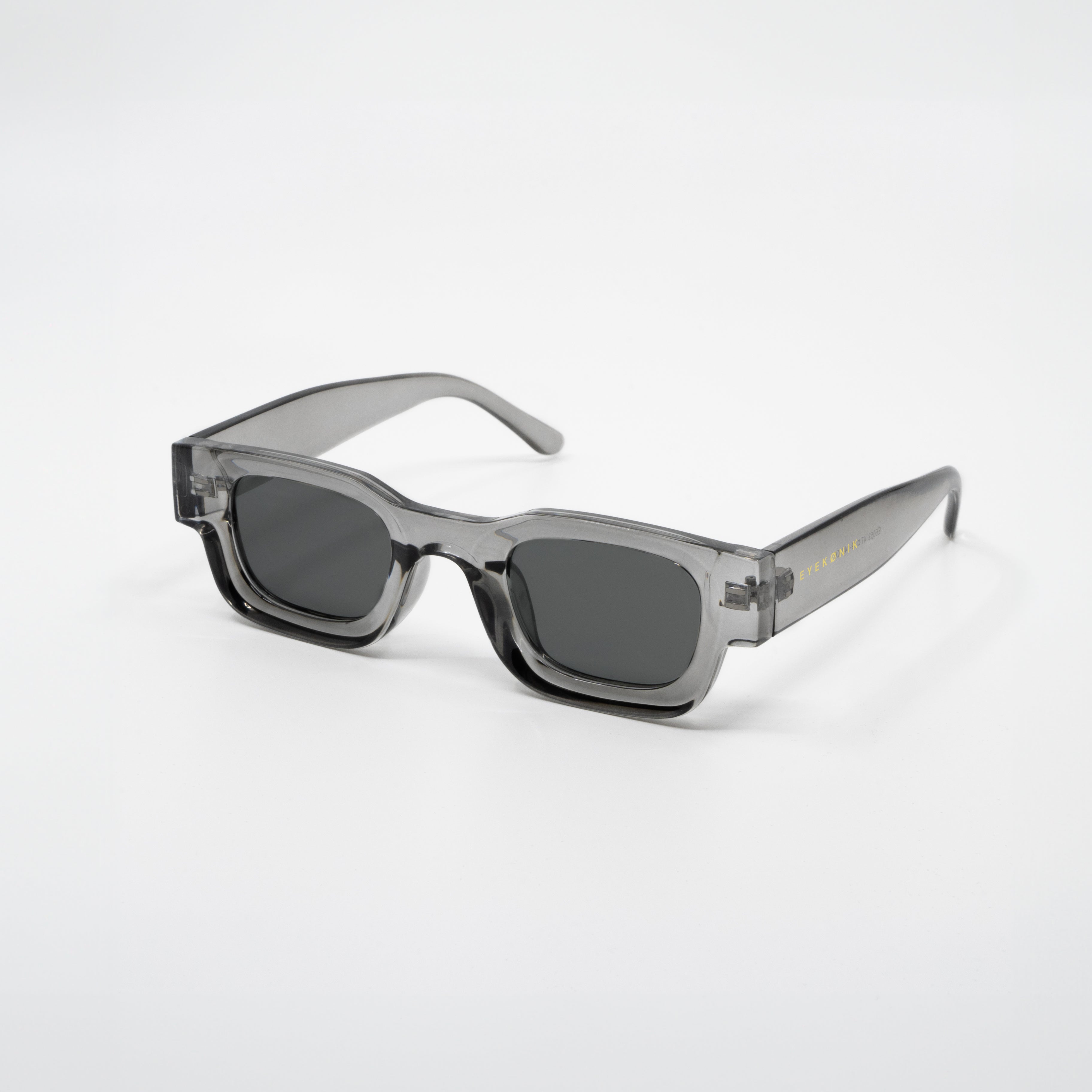SEMBO | Crystal