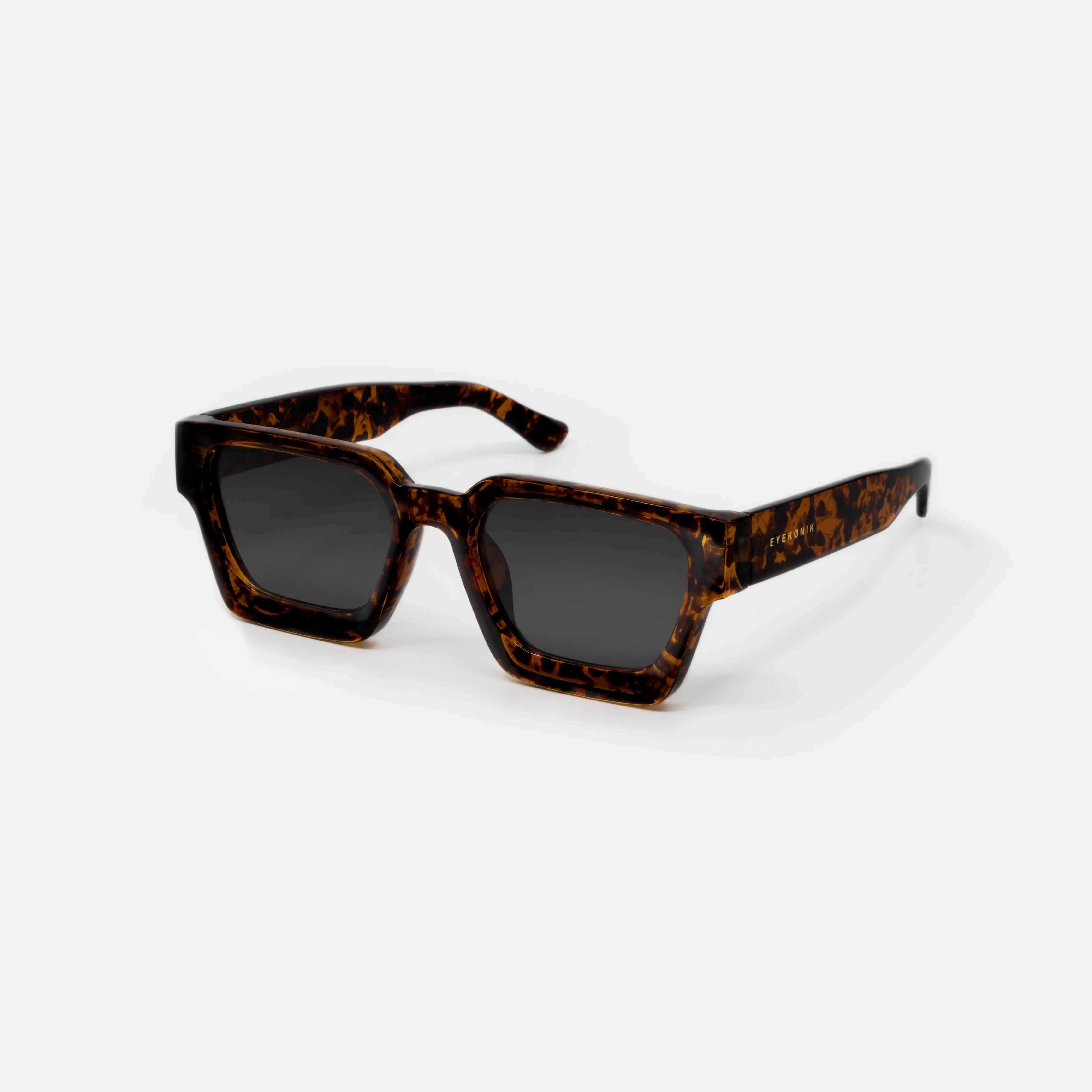 AVER | Leopard